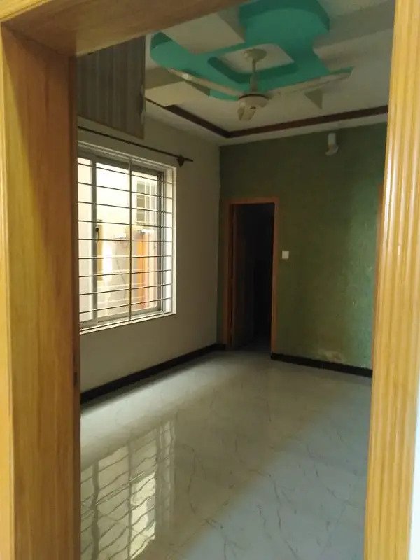 BRAND NEW SINGLE STORY HOUSE FOR RENT LOCATION KHAYABAN TANVEER