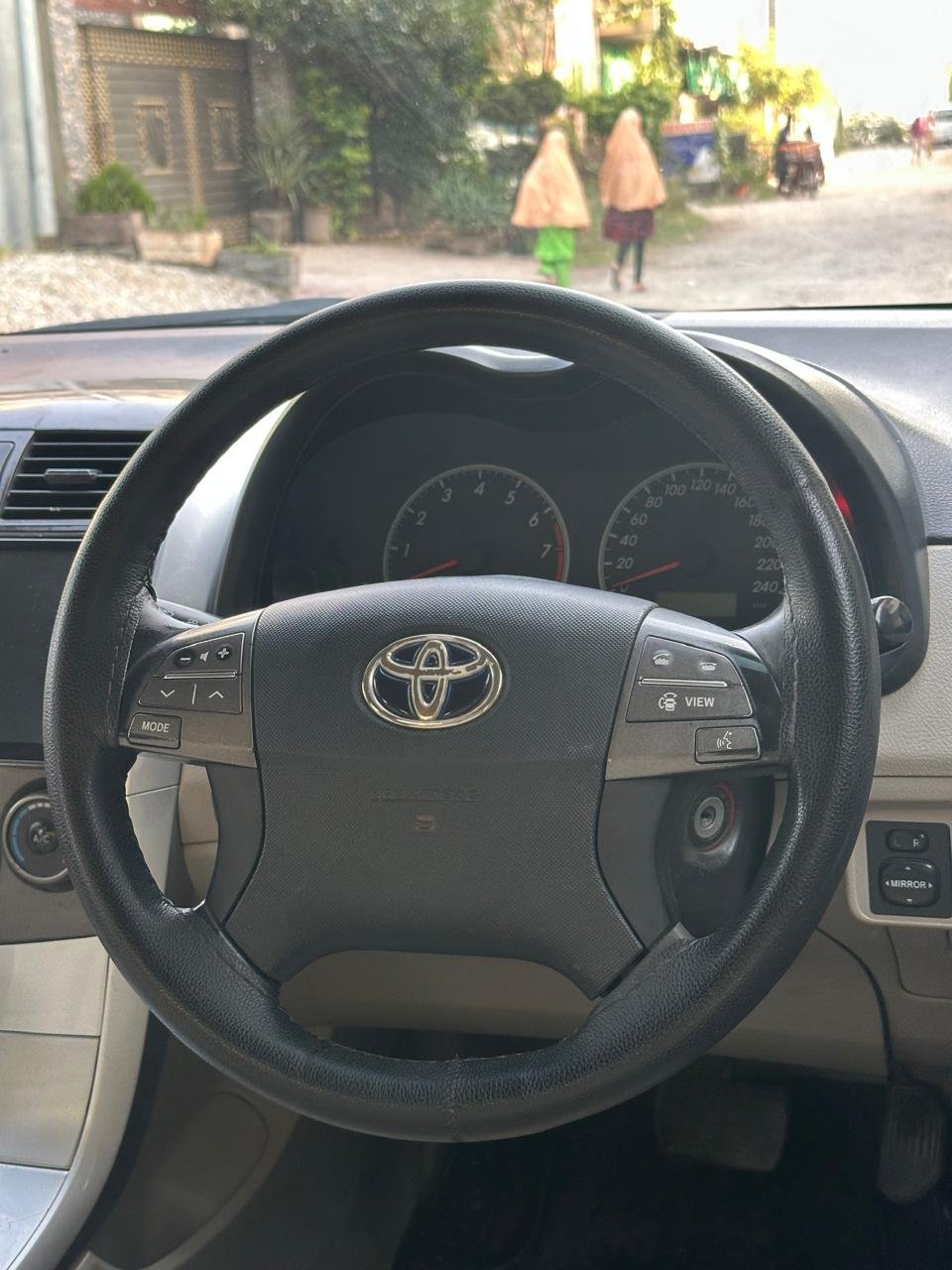 Toyota Corolla GLI 1.6 Automatic 2012 for Sale