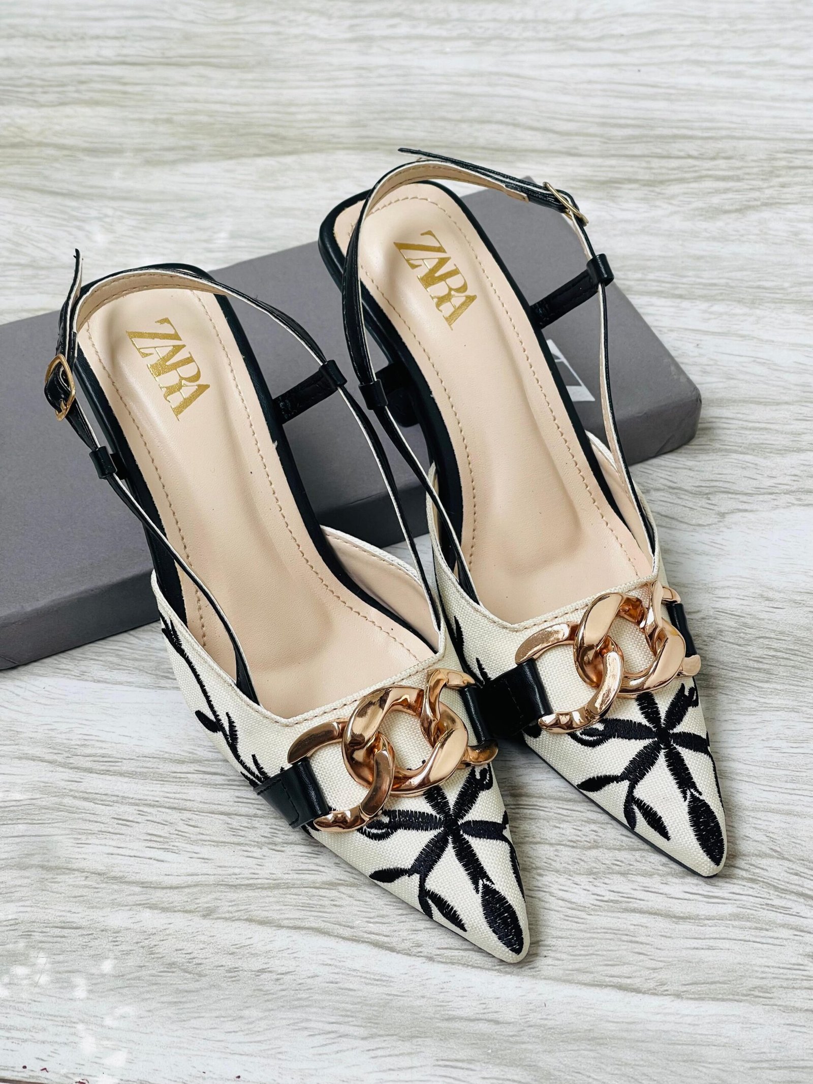 ZARA EMBROIDERED HEELS