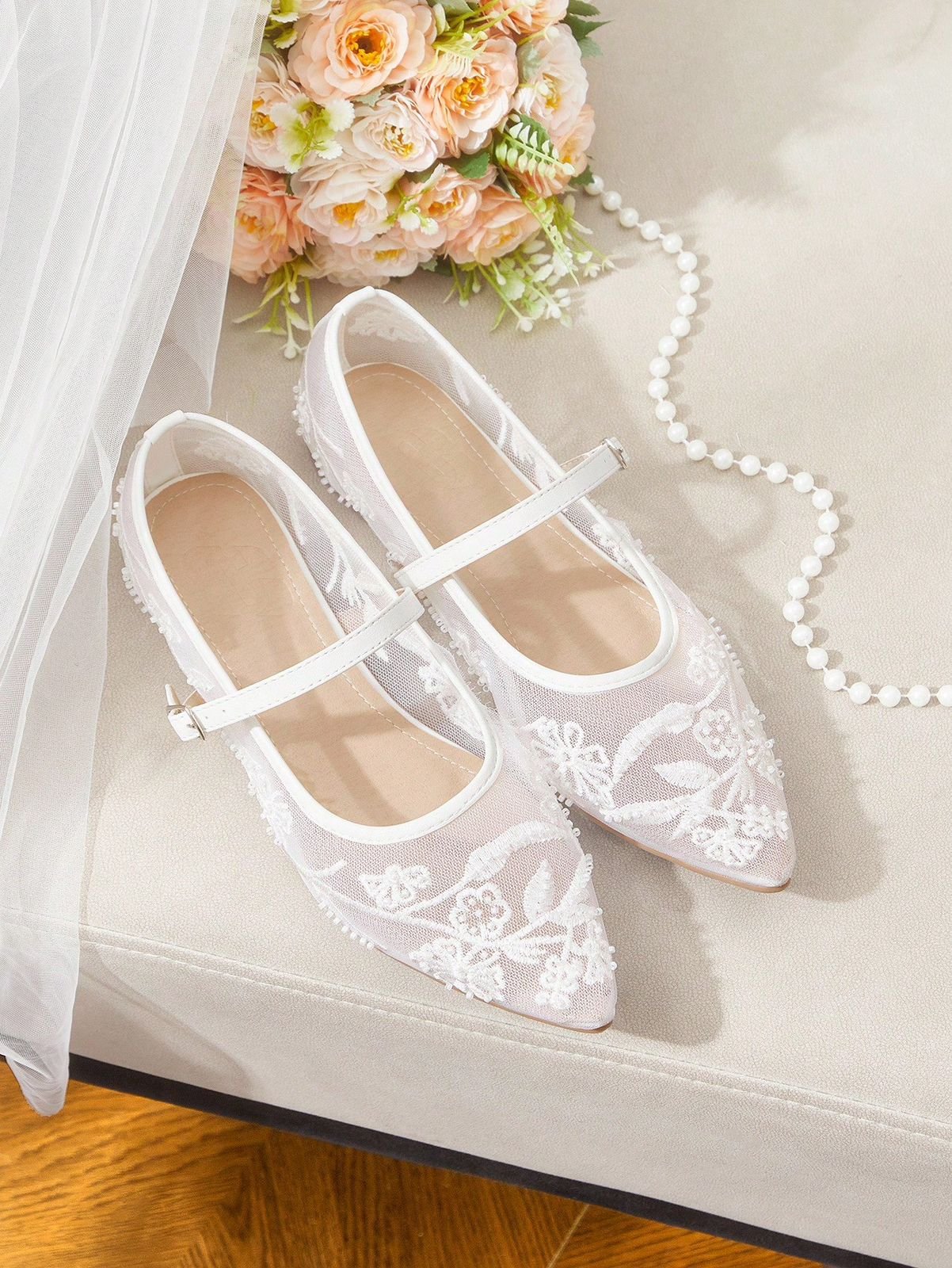 ZARA EMBROIDERED PUMPS