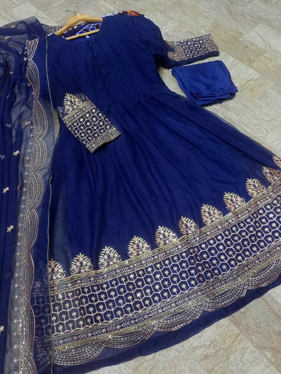 Border Sleeve Heavy Sequence Embroidery With Sequence Embroidery Dupatta 3pcs