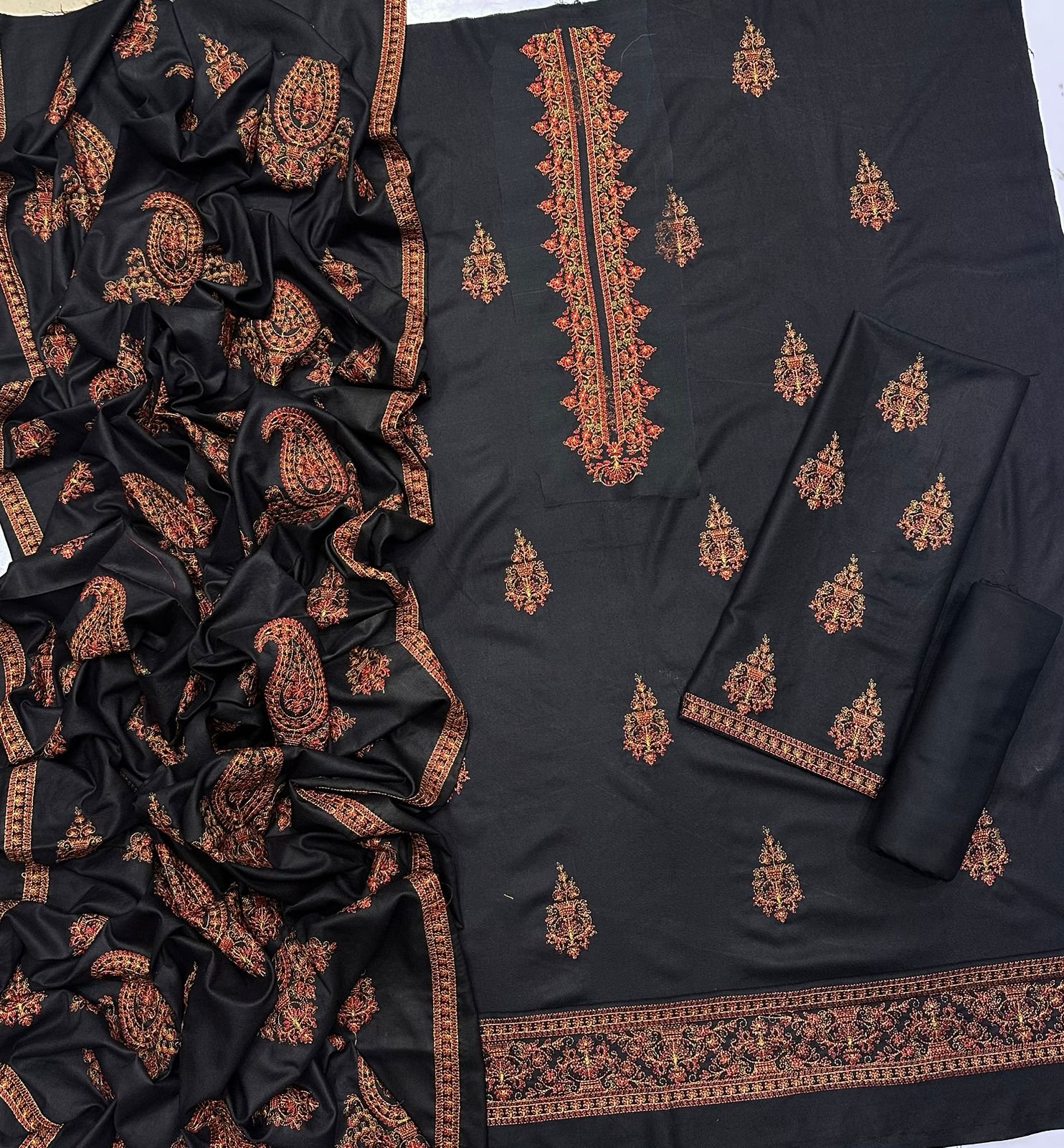 _WiNTER’s COLLECTION DHANAK 2025_