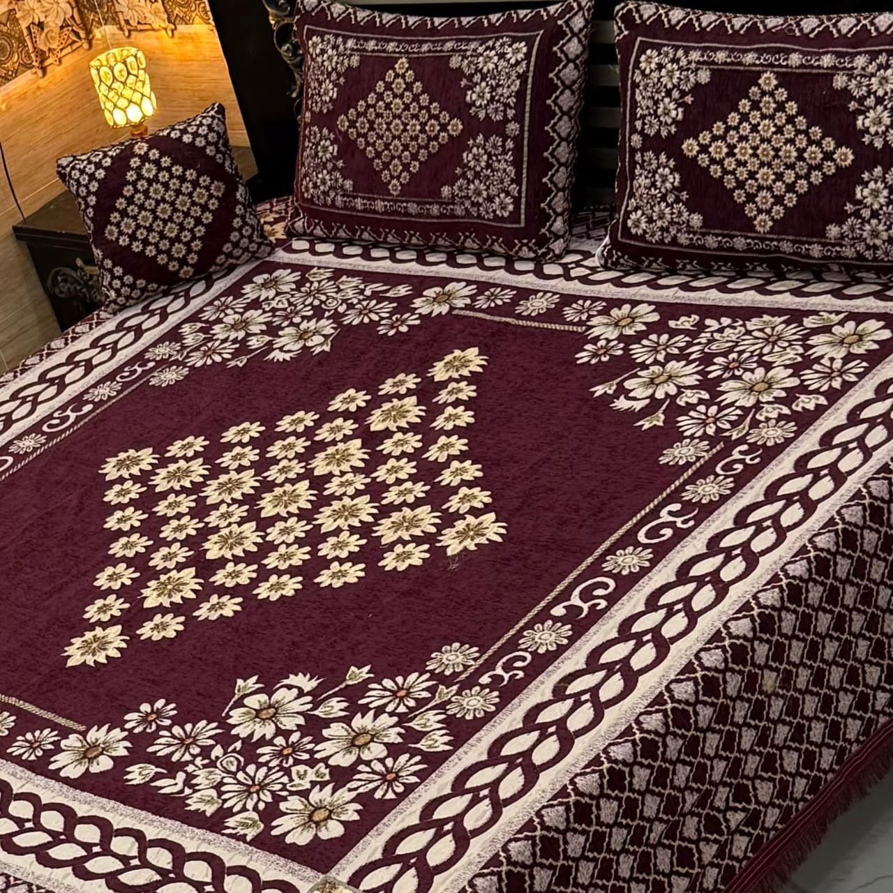 4Pc Velvet Jaquard Bedsheet*