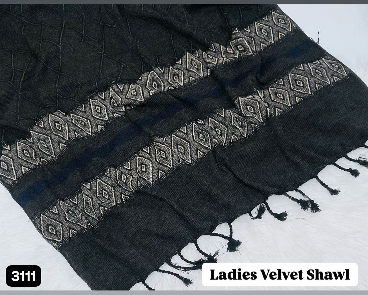 Ladies Shawl 2025* Premium velvet 💯wool shawl