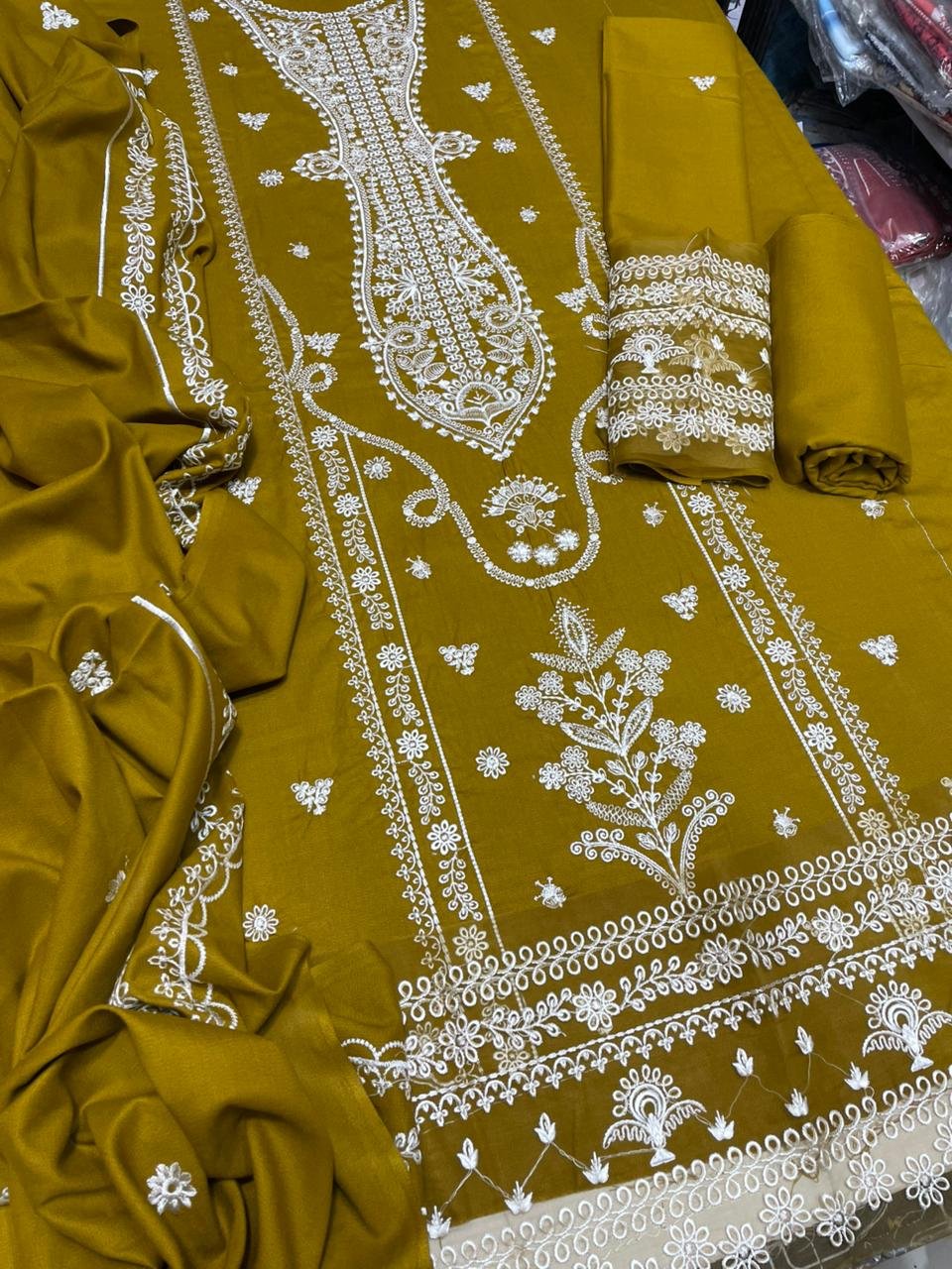 _WiNTER’s COLLECTION DHANAK 2025_ *_”Jazmin 3pcs”_*