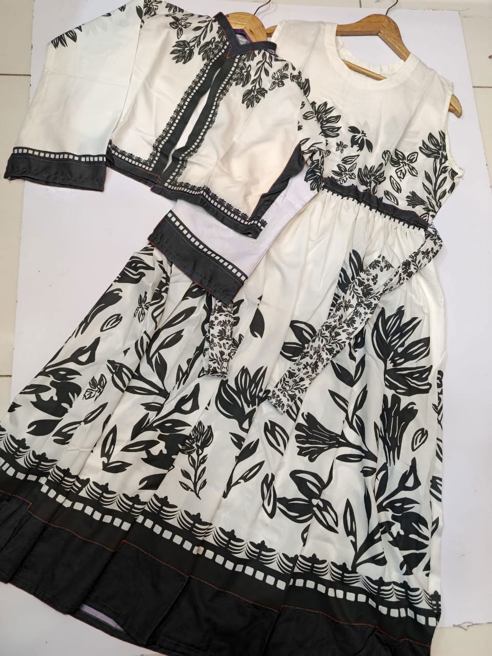 LULUSAR PRINTED FROCK AND KOTI 2 PEACE DRESS 🥰😍