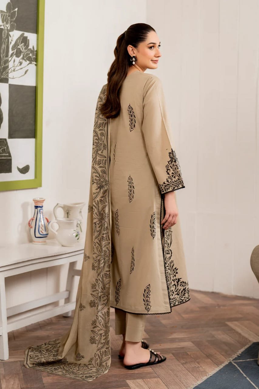 Rpeat alert agha noor Hit code Available on Dhanak with Emb Dhanak emb shawl* *3 Pcs Suit*