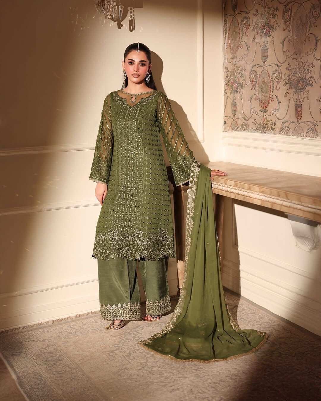 Presenting Kanwal Malik Chiffon Embroidered Unstitched Collection