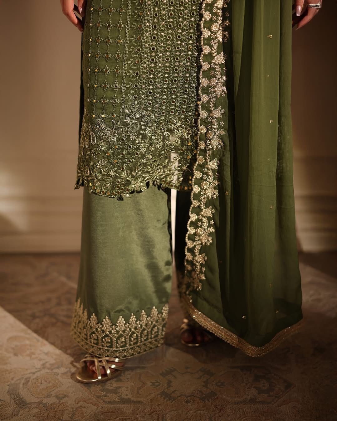 Presenting Kanwal Malik Chiffon Embroidered Unstitched Collection