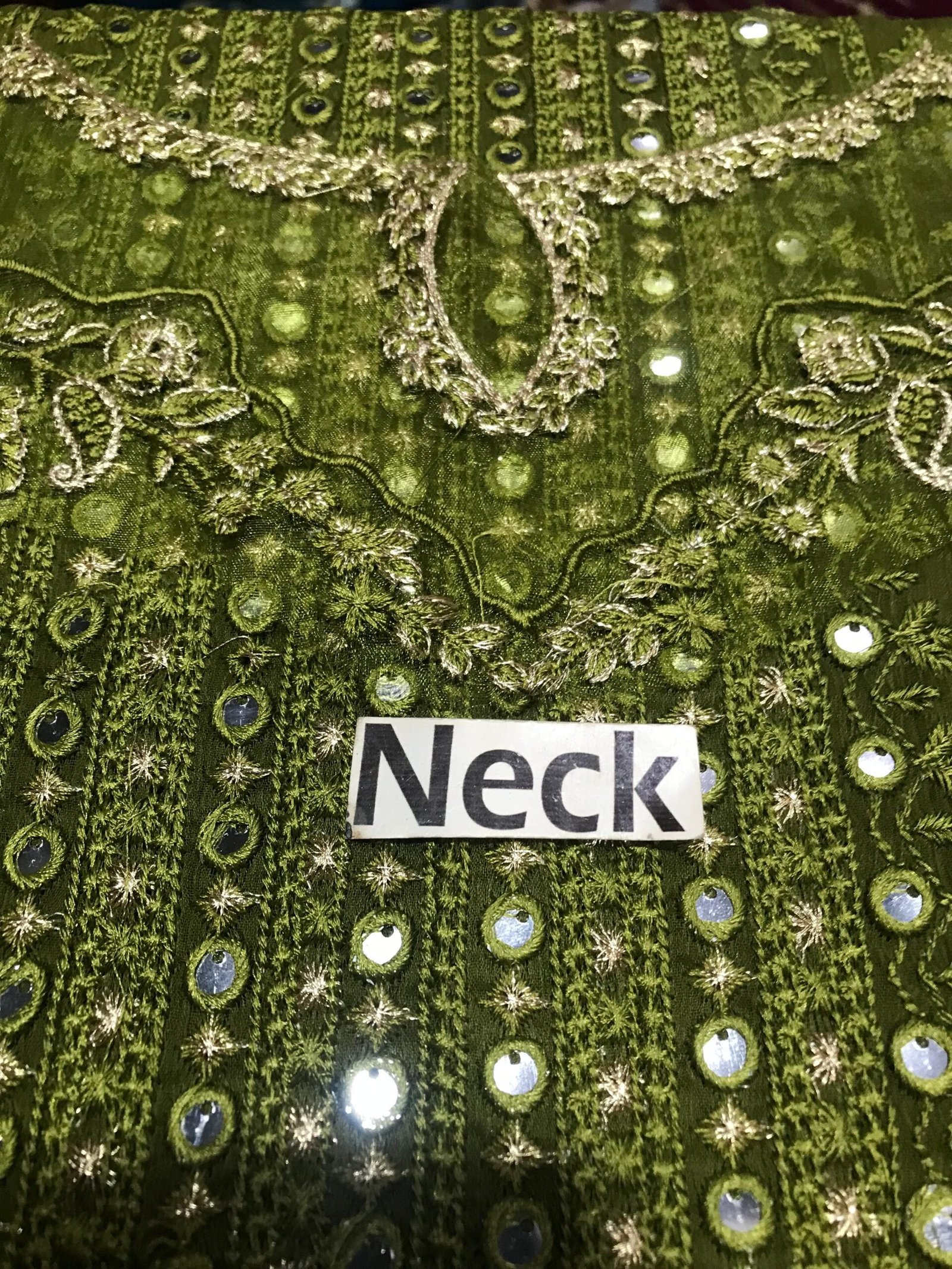 Presenting Kanwal Malik Chiffon Embroidered Unstitched Collection