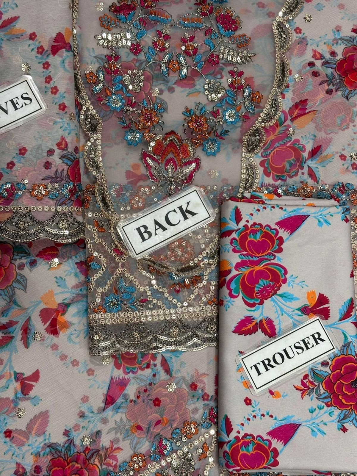 BRAND… *CHARIZMA* Unstitch Replica