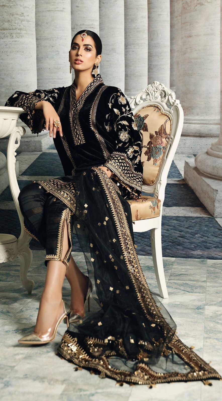 Fabric Shirt : Velvet Dupatta : Organza Trouser : SHARMOZ