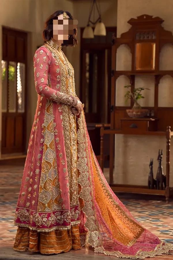 Brand :*CRIMSON* Unstitch Replica