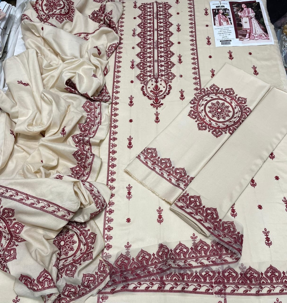 _WiNTER’s COLLECTION DHANAK 2025_ *_”Aneela’s 3pcs”_*