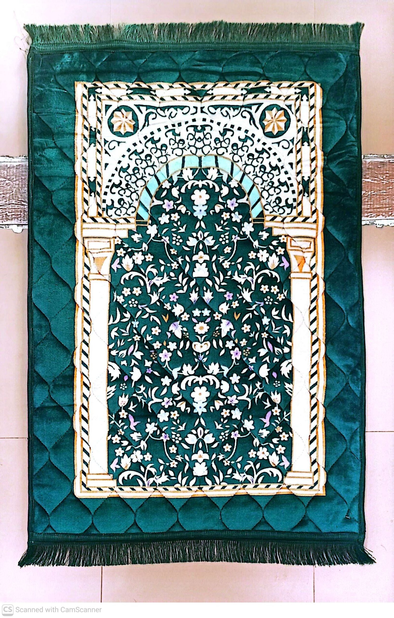 Soft, thick, and durable velvet for a comfortable prayer experience