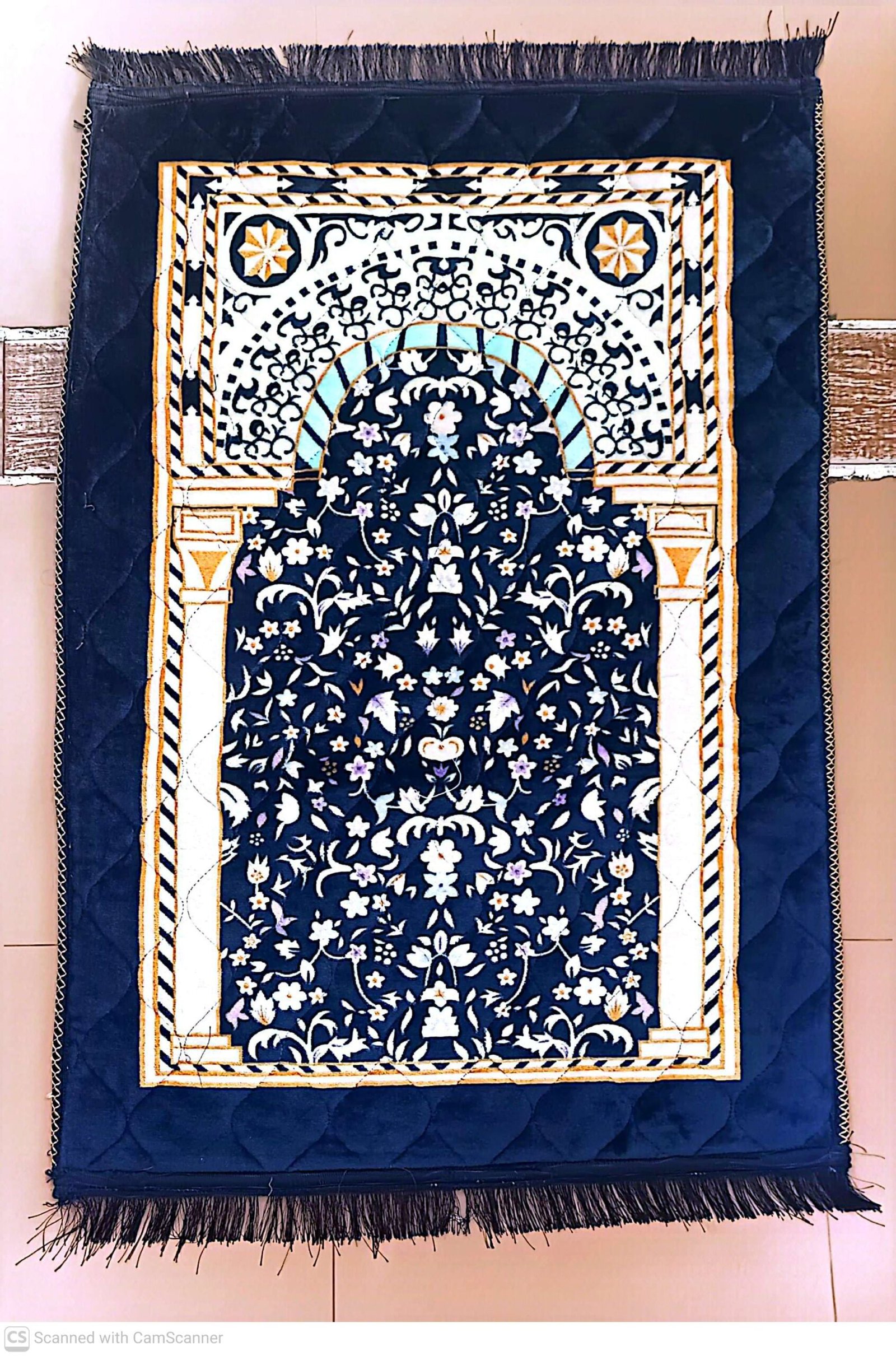 Soft, thick, and durable velvet for a comfortable prayer experience