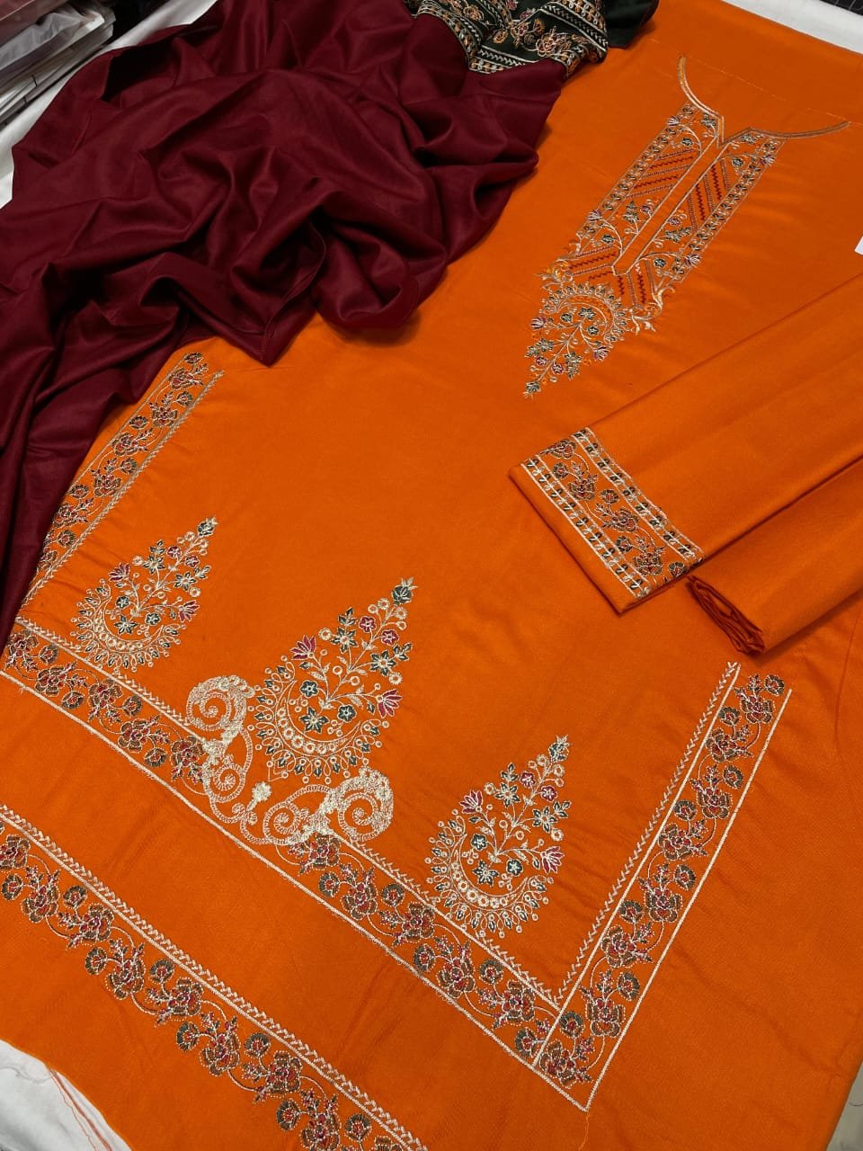 _WiNTER’s COLLECTION DHANAK 2025_ *_”Jazmin 3pcs”_*