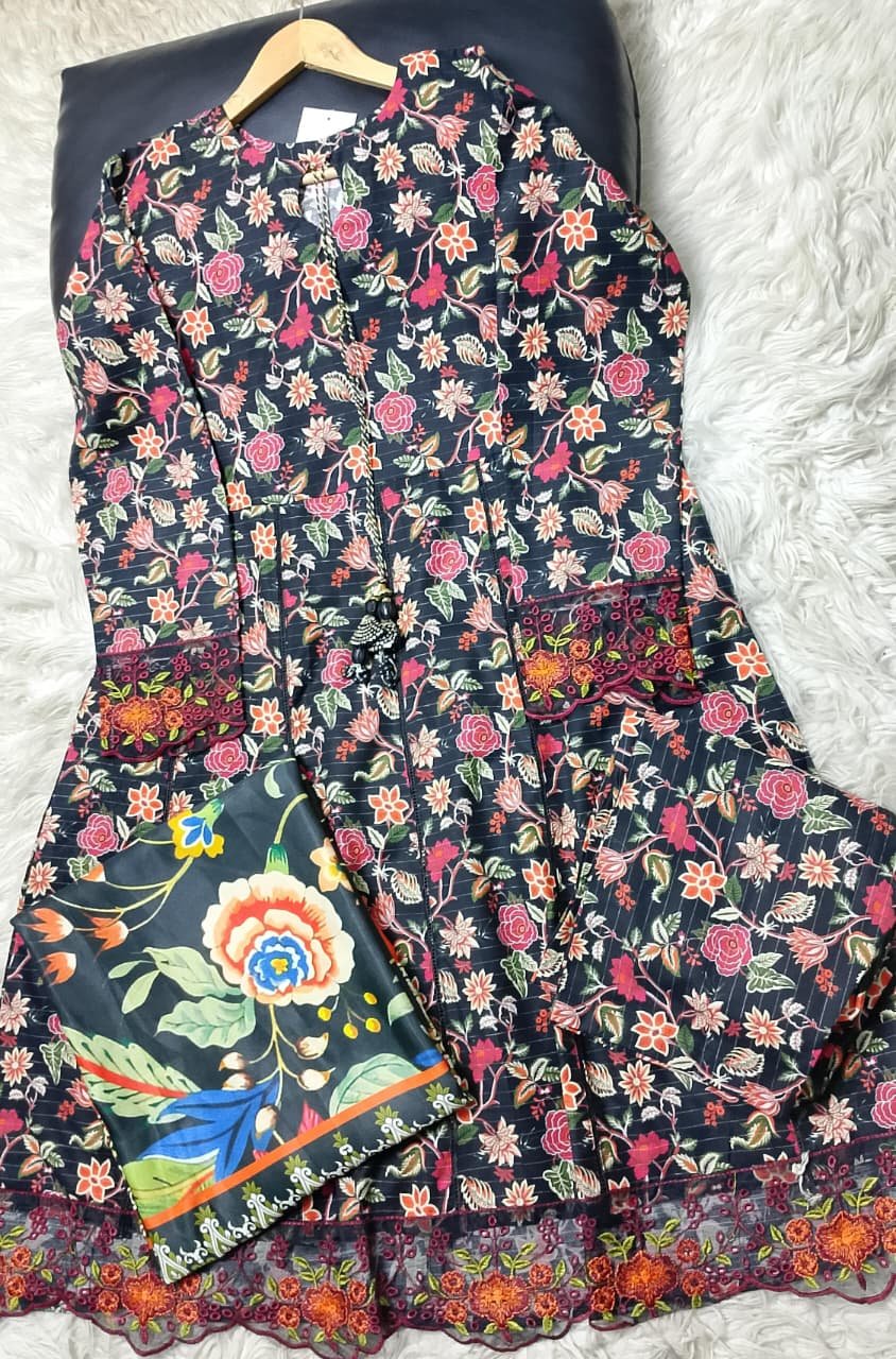 TRENDING FROCK STYLE 3PC COLLECTION(WOOL SHAWL)🥶*