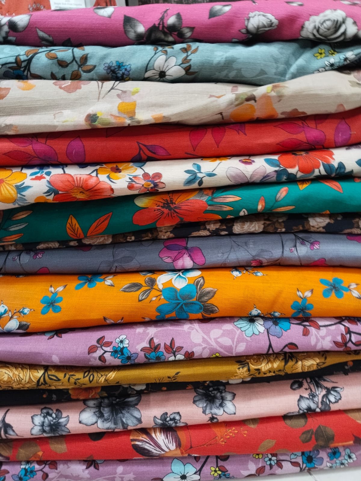 Alhmadhulillah New Winter Collection Arrival*❄️🥶 *Khadder * ! Khadder 2 PCs