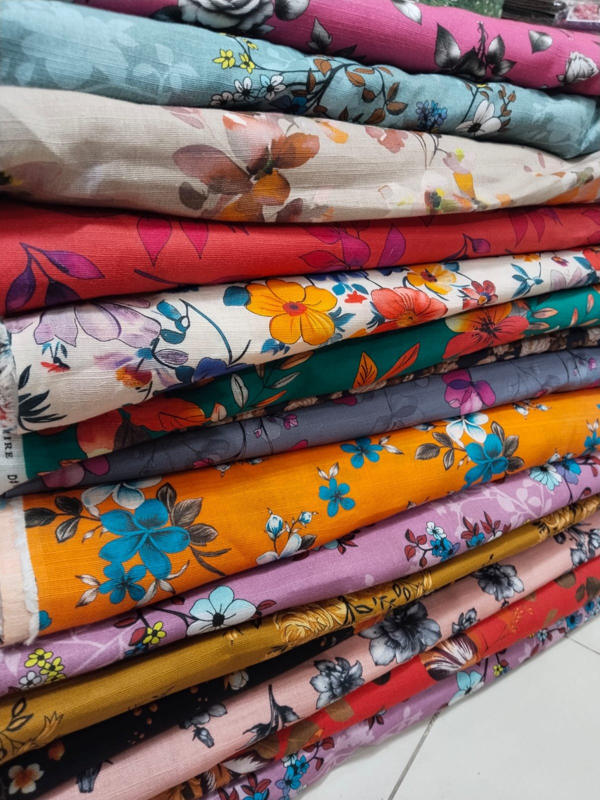 Alhmadhulillah New Winter Collection Arrival*❄️🥶 *Khadder * ! Khadder 2 PCs