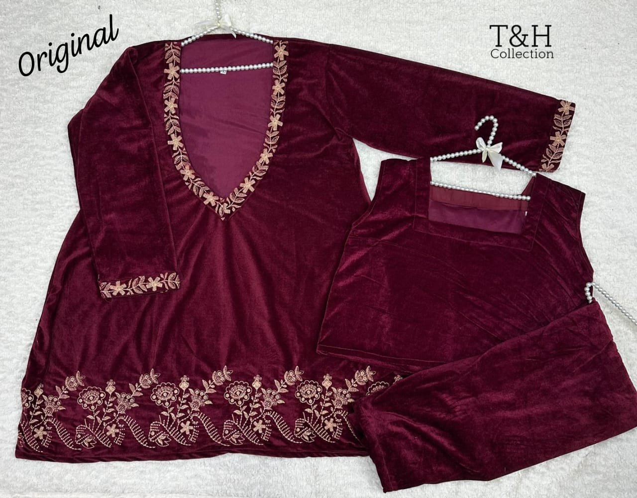 Artical valvet embrioderd 3pc Stuff valvet