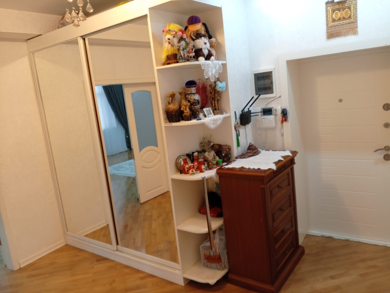 APARTMENT URGENTLY FOR SALE IN BAKU