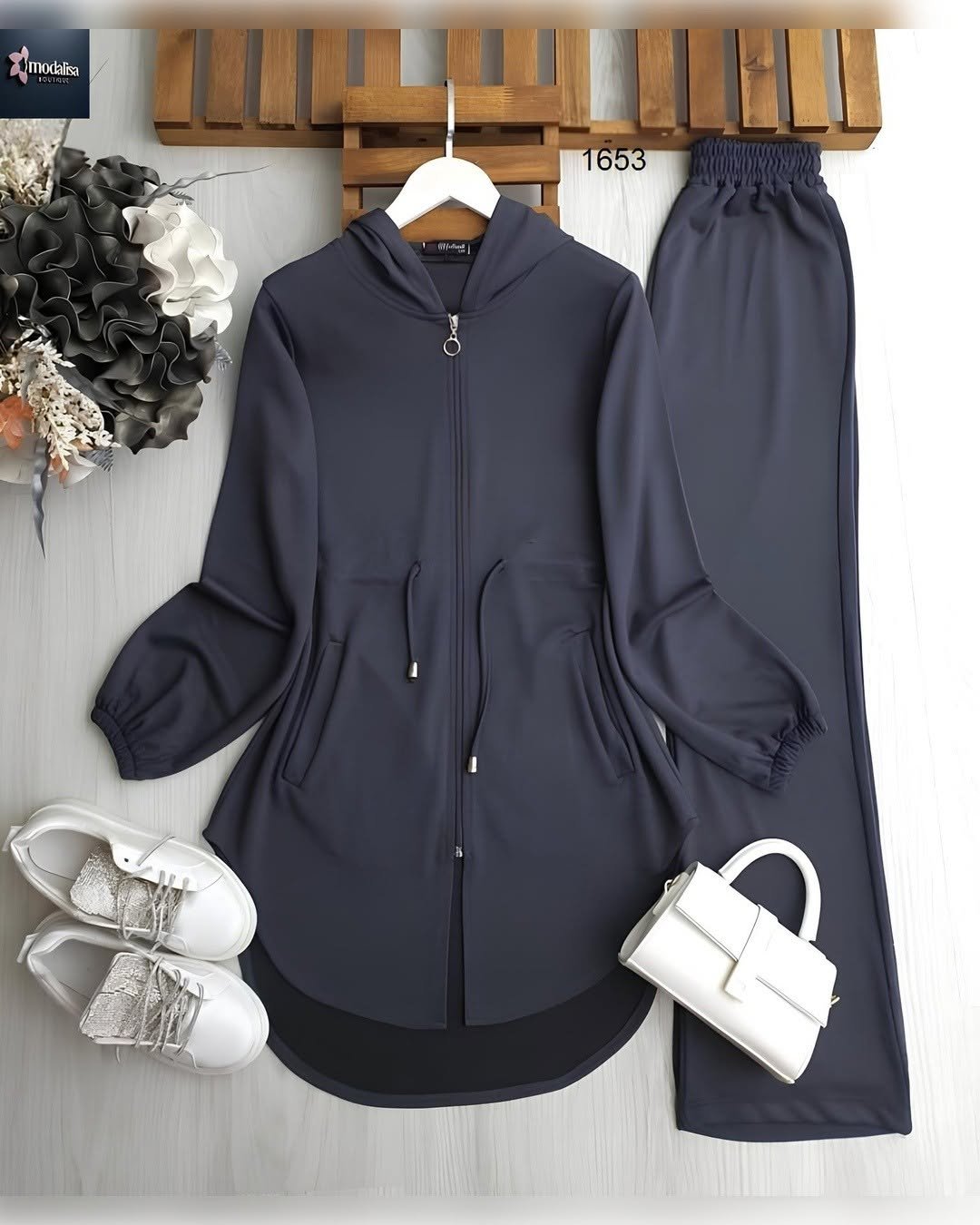 Winter Zipper Hoodie Style 2-Pcs Tracksuit For Her. WWTS-38