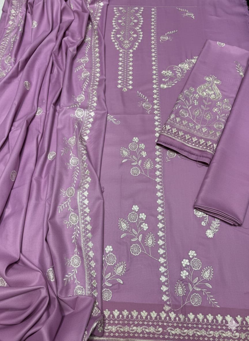Bareeze 3pcs”_* _WiNTER’s COLLECTION DHANAK 2025_