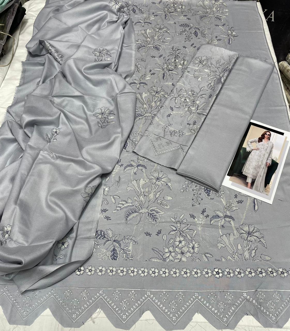 *Fabric Details =Fine Quality DHANAK