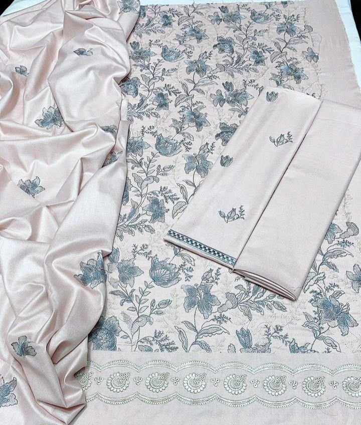 _Winter clearance sales_ *_”Bareeze 3pcs”_*