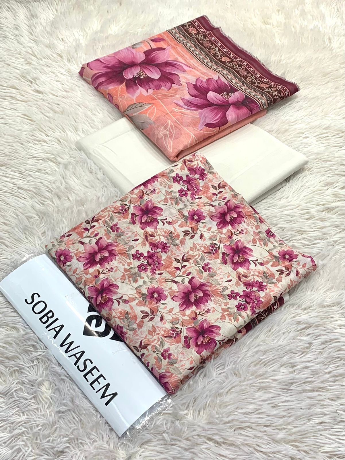 FABRIC LAWN* * PRINTED LAWN SHIRT * DYED TROUSER * PRINTED LAWN DUPATTA