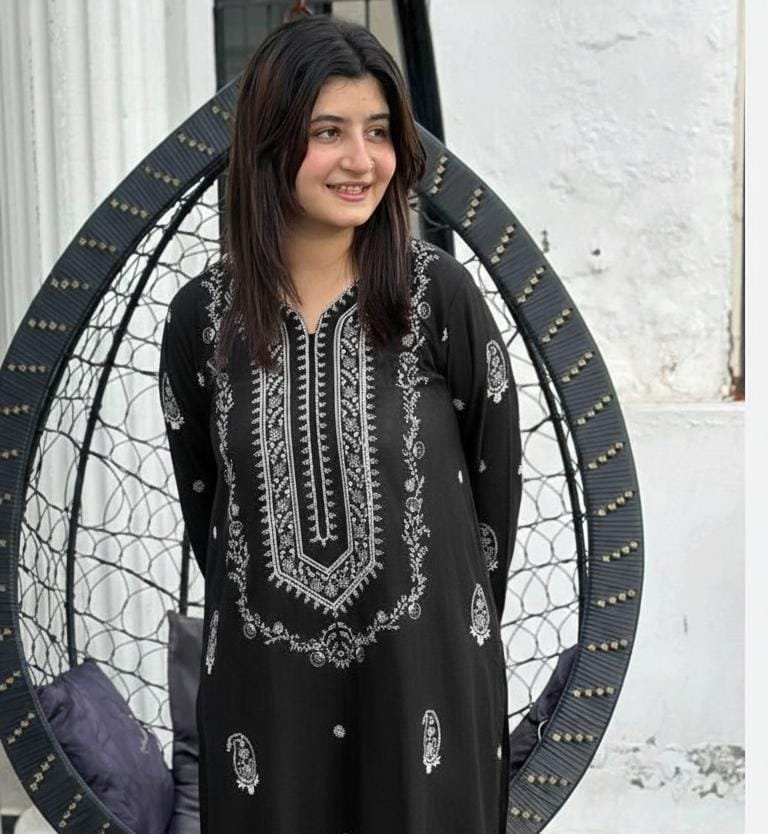 Brand:- Urge ————————- Category:- 02 Piece