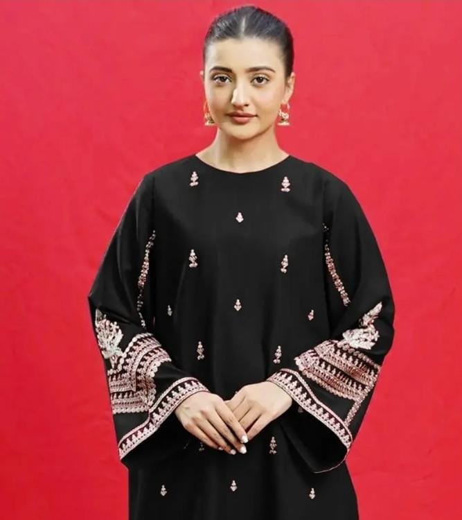 Brand:- Urge ————————- Category:- 02 Piece