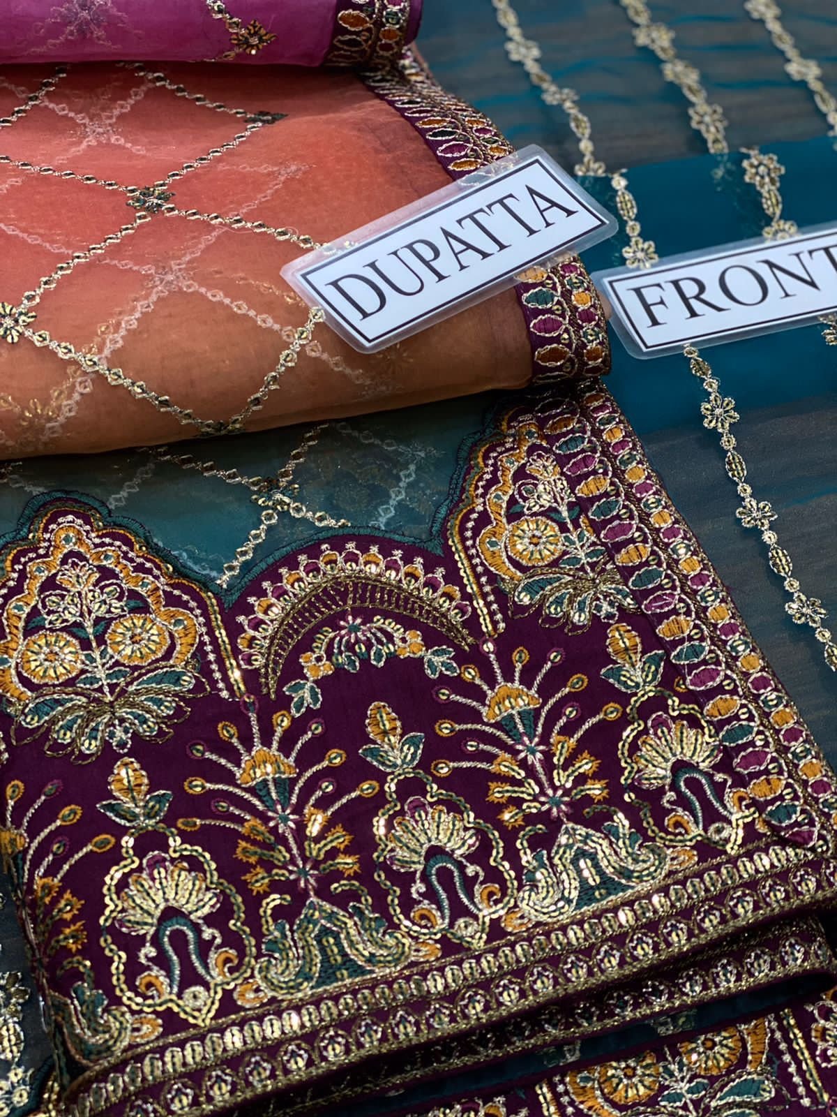 BRAND….BAROQUE* *CHANTALEE* Unstitch Replica