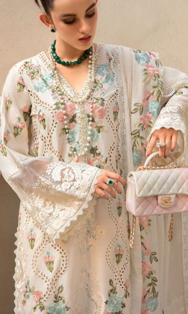 Crimson by saira shakira luxery lawn collection*