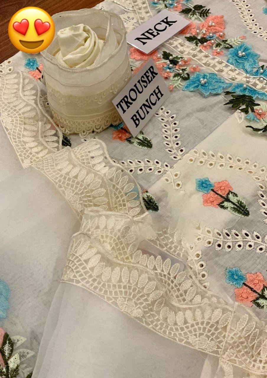 Crimson by saira shakira luxery lawn collection*