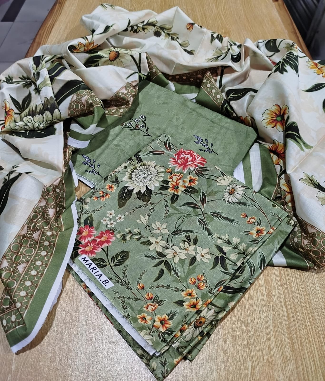 _SUMMER COLLECTION LAWN 2026_