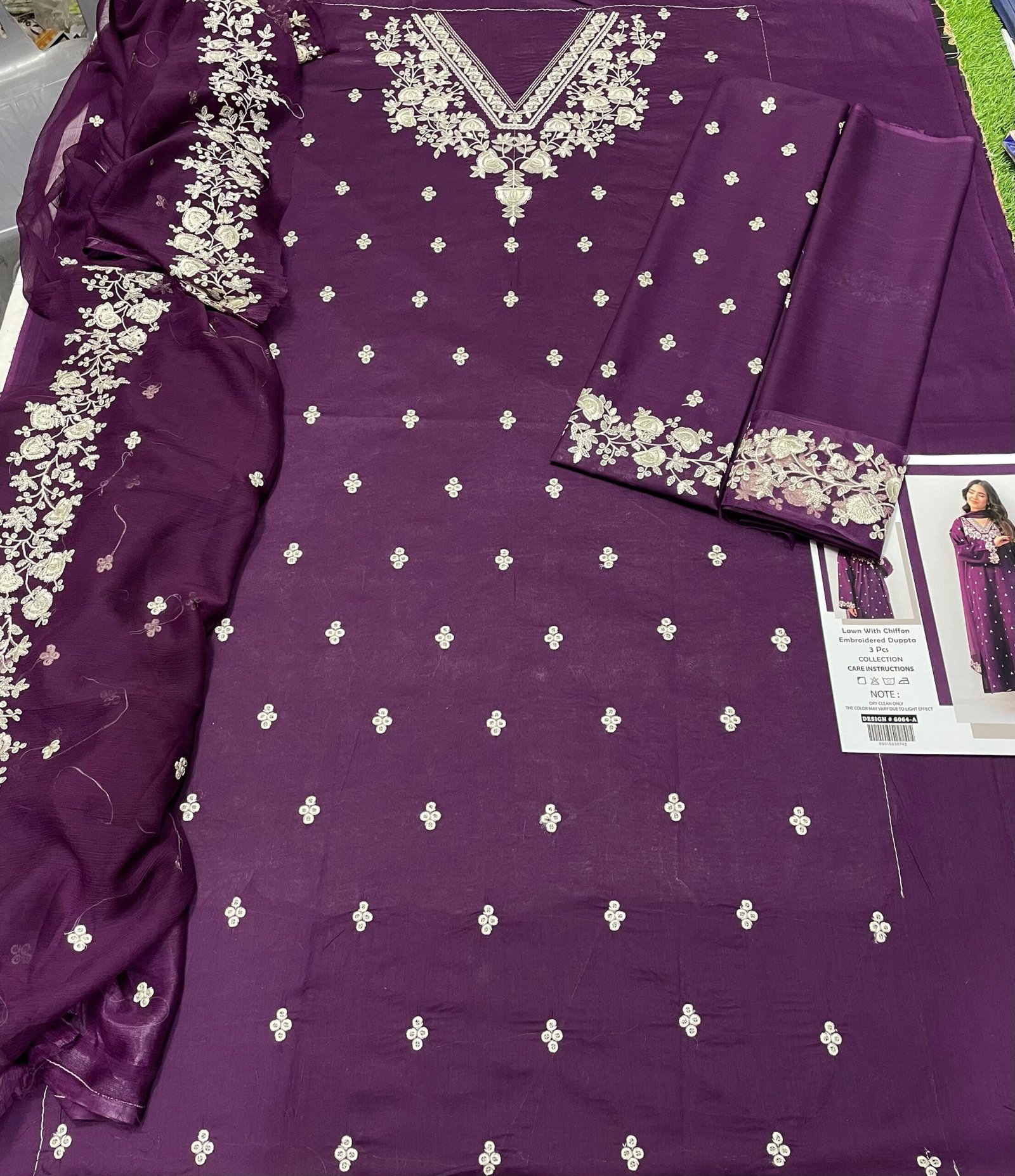 _SUMMER ’s COLLECTION LAWN 2026_