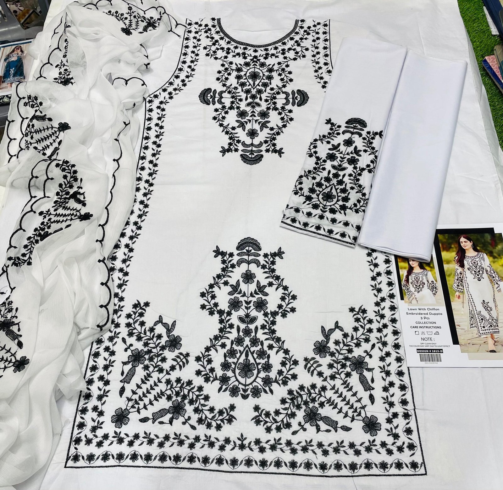 _SUMMER ’s COLLECTION LAWN 2026_