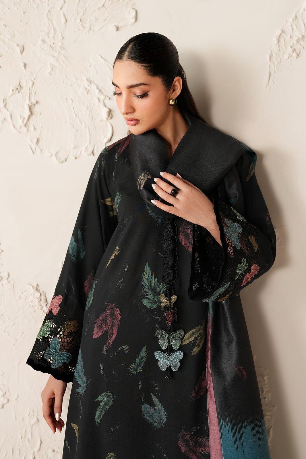 Presenting Baroque Lawn Collection