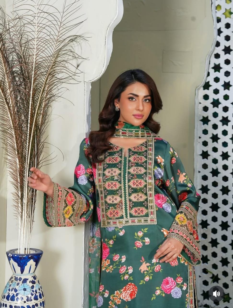 Aneelas Collection* Unstitched 03 suit