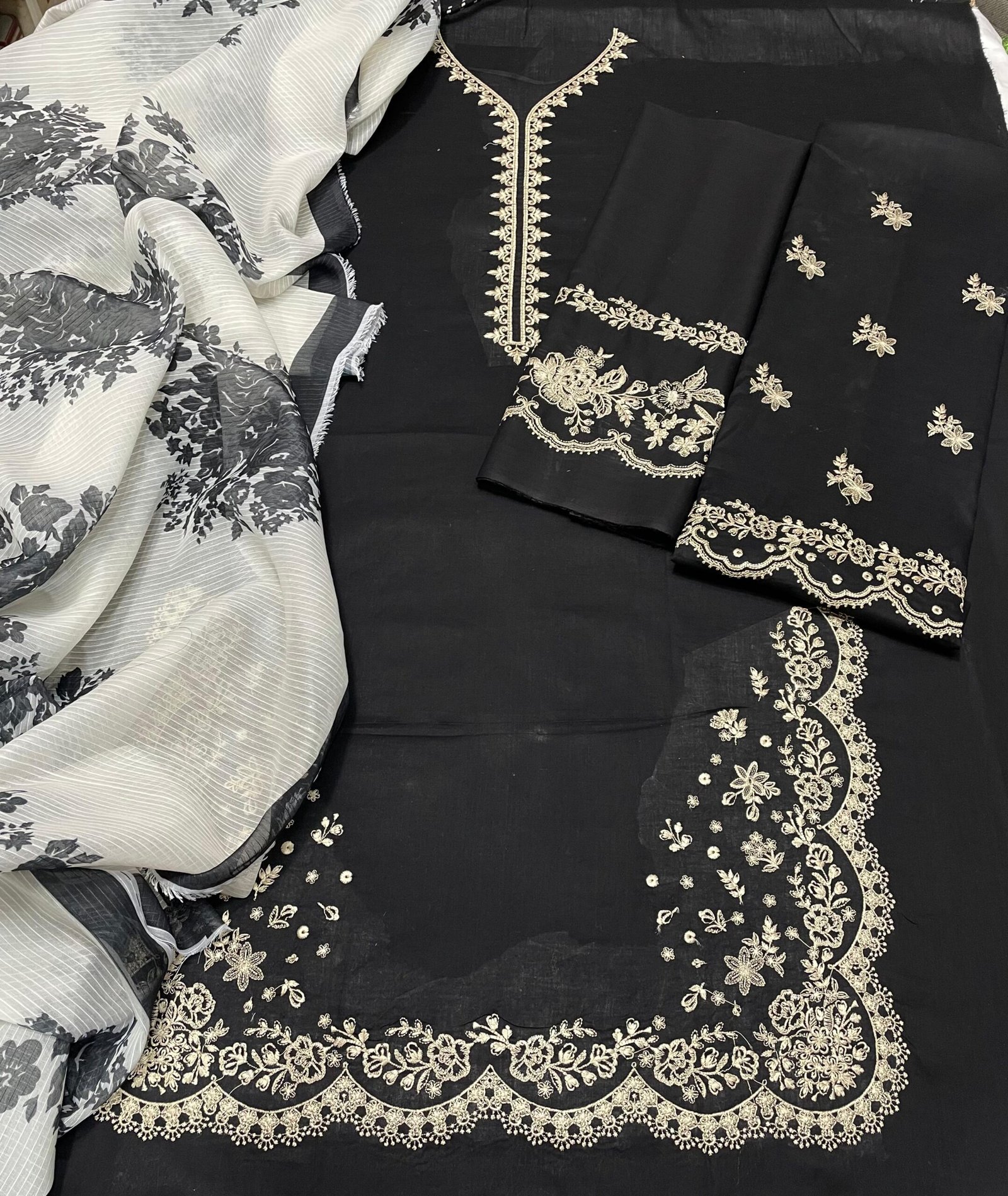 *_”Sapphire pcs”_*